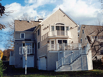 Mael-Addition-back-deck-garage